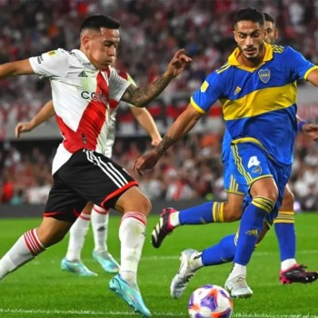 Buenos Aires, la pasión!!  Boca + River